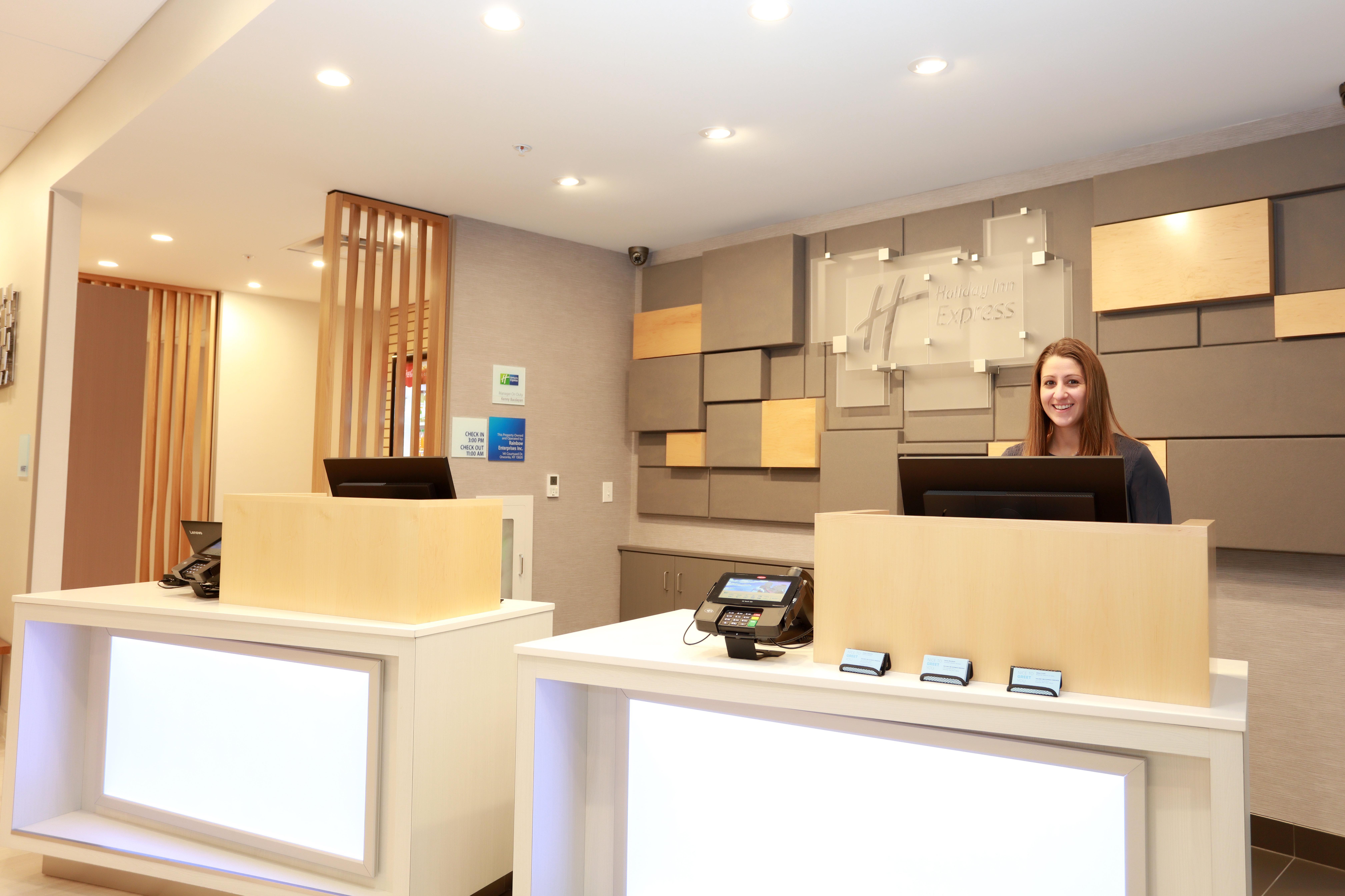 Holiday Inn Express Oneonta By Ihg Binghamton Exterior photo