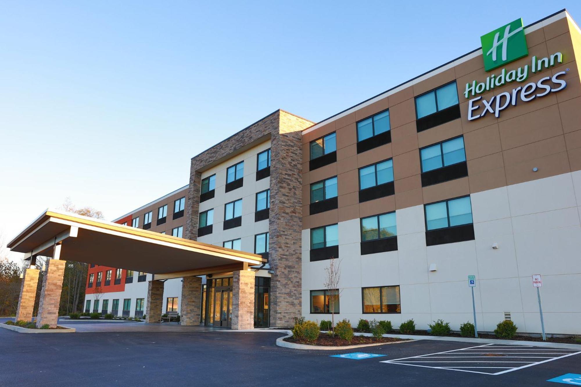 Holiday Inn Express Oneonta By Ihg Binghamton Exterior photo